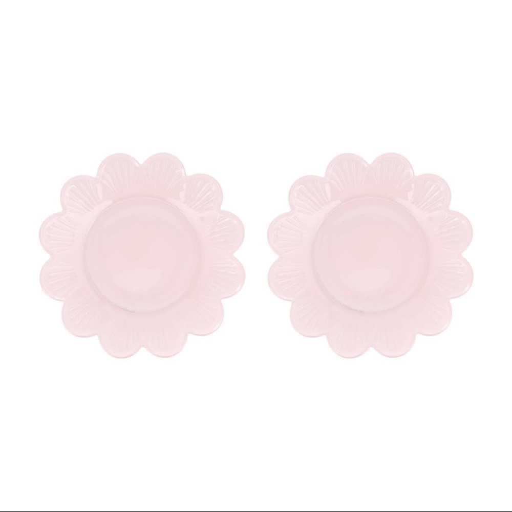 New Target Bullseye Playground Set of 2 Pink Glass Flower-Shaped Plates Spring